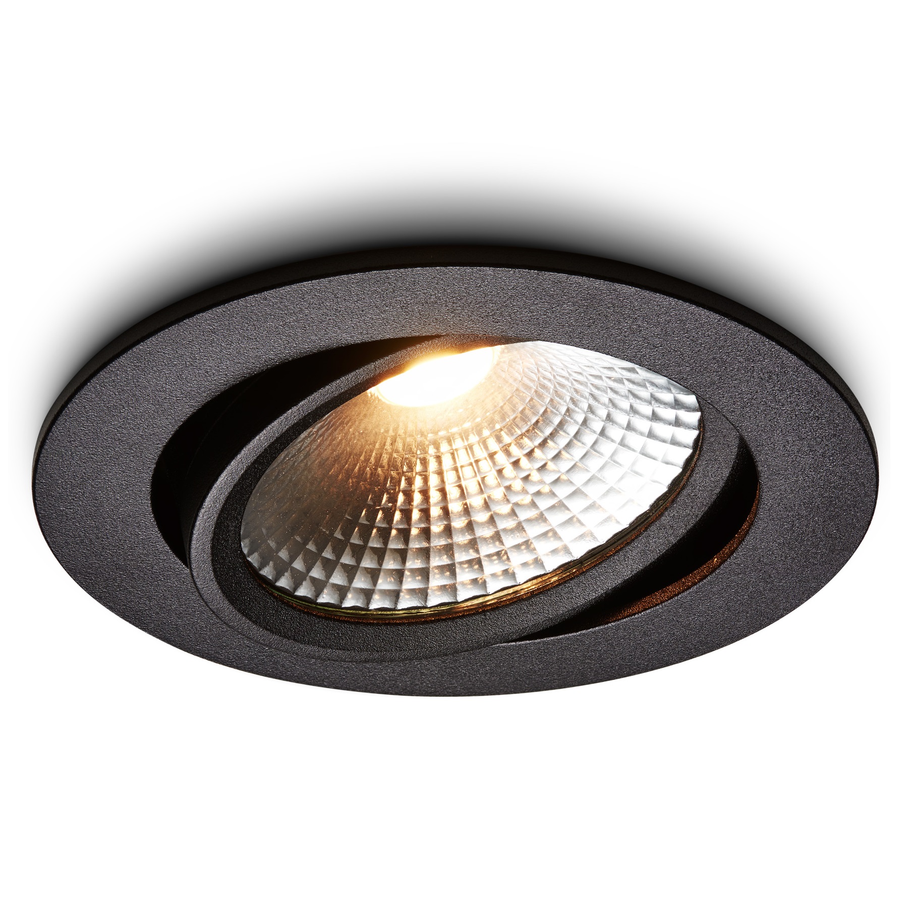 cormo-black-tilted-on.jpg