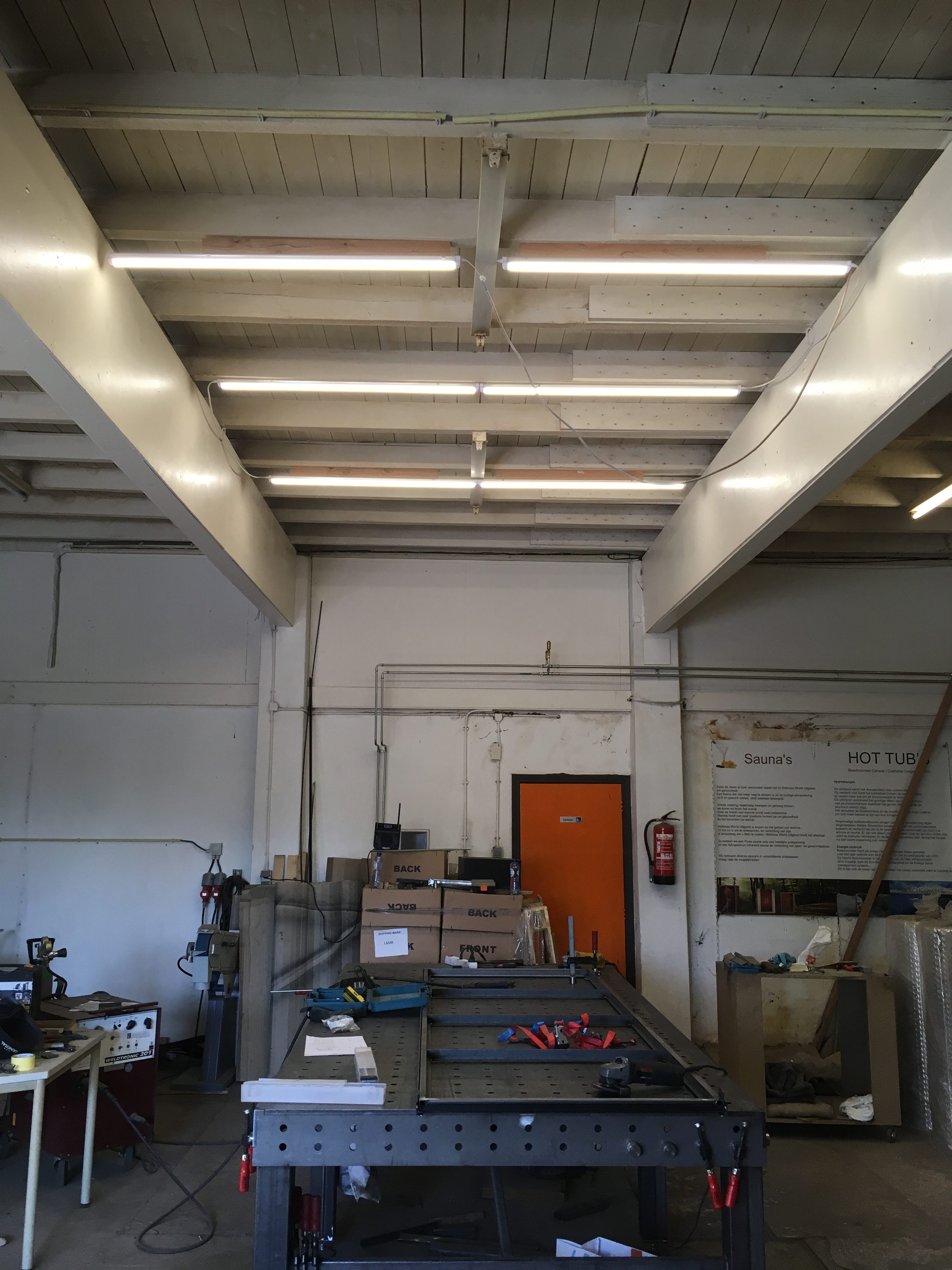 Led-Tl-armaturen-e1532344182701.jpg